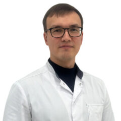 Врач Фамилярский Сергей Анатольевич - Травматолог